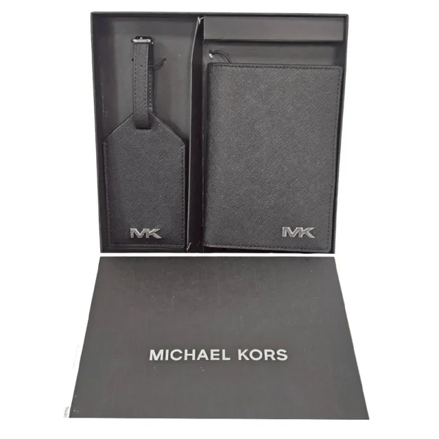 【Michael Kors】Michael Kors MK 超實用防刮材質開合式護照夾禮盒(送禮 贈原廠紙盒紙袋)