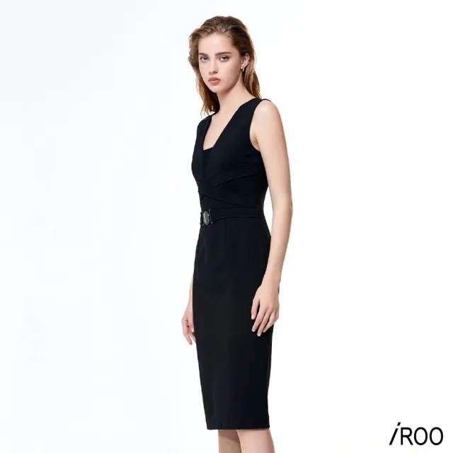 【iROO】金屬腰帶環洋裝