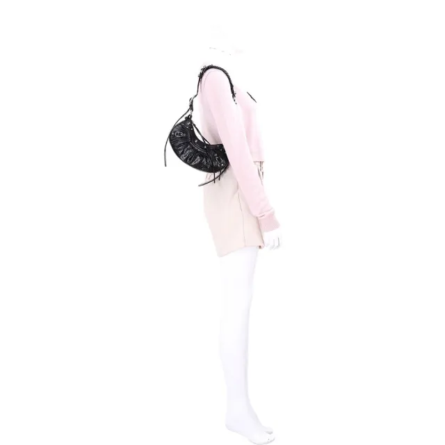【Balenciaga 巴黎世家】Le Cagole XS 新版 鞣製小羊皮肩 斜背可頌包-黑色(肩背包 腋下包 可頌包)
