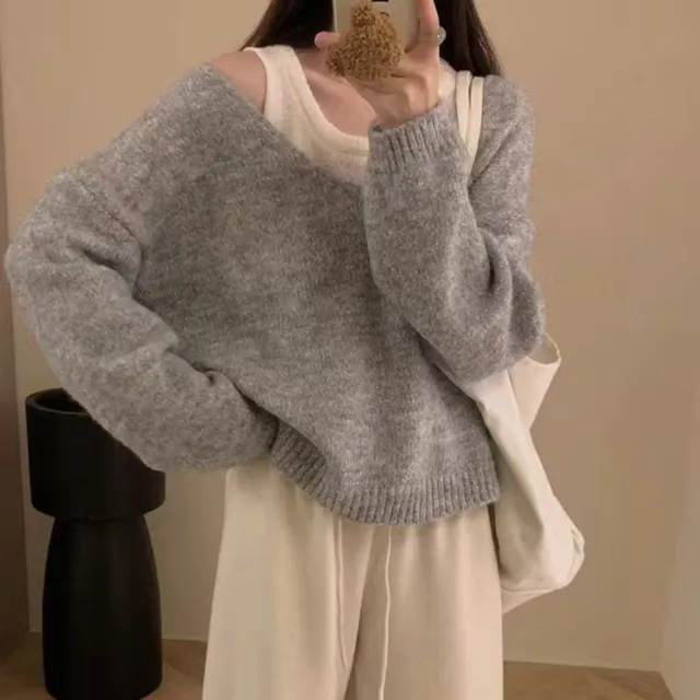 【D.studio】韓版兩件式寬鬆V領慵懶風針織上衣+針織背心(套裝毛衣長袖上衣女裝衣服發熱衣保暖上衣 W526)