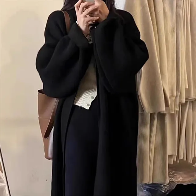 【橘魔法】溫柔軟織長版大衣(女 大人 厚外套 毛衣 針織 長版 針織衫 開襟 開衫 保暖 外套 黑色 咖啡色)