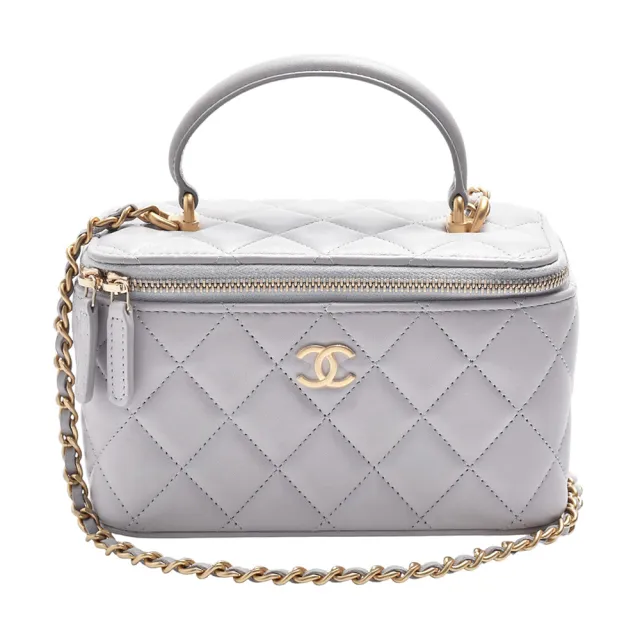 【CHANEL 香奈兒】經典雙C LOGO菱格紋小羊皮拉鍊手提/斜背包(淺灰色AP2199L-GREY-GPN)