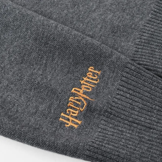 【GIORDANO 佐丹奴】女裝哈利波特授權紐釦毛衣外套 Harry Potter系列(11 深花紗灰)