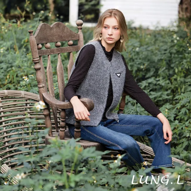 【LUNG.L 林佳樺】LT60E 藍色側邊鑽飾修身微喇女裝牛仔長褲(秋冬新品)