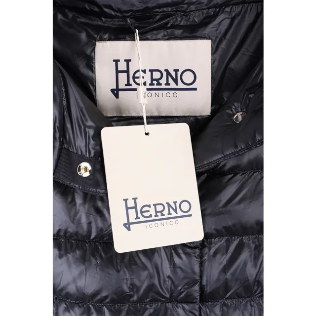 【HERNO】AMINTA 漏斗領絎縫隱形按釦黑色9分袖羽絨外套(義大利精品 羽絨衣 外套)