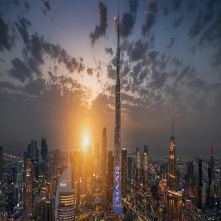 【喜鴻假期】【奢華杜拜７日】奇蹟花園、哈里發塔登塔、大清真寺、棕櫚島、帆船飯店、三大飯店buffet