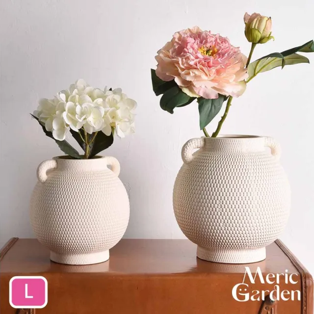 【Meric Garden】歐式月釉映光雕紋圓弧雙耳陶瓷花瓶/裝飾花瓶_L(花藝花器 插花裝飾品 居家桌面擺飾)（其他規格）