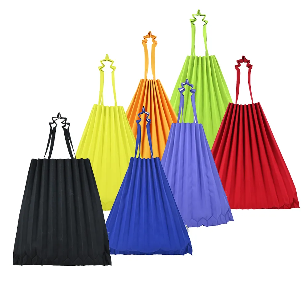 ISSEY MIYAKE 三宅一生】ME系列素色摺疊樹幹包(大/任選) - momo購物網