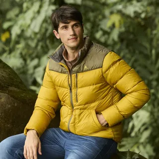 【ATUNAS 歐都納】男款HEAT CORE蓄熱保暖羽絨外套(A1GA2527M棕綠/金黃棕/防潑水/防風/休閒/旅遊/百搭款)