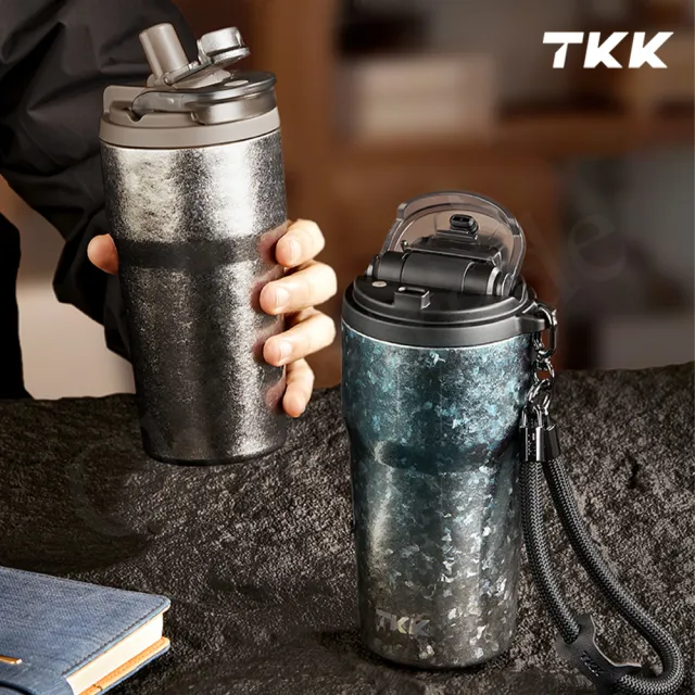 【TKK】洛奇系列 純鈦Ti 咖啡杯 保溫杯 隨身杯 630ML-禮盒組(提繩+直飲+吸管)