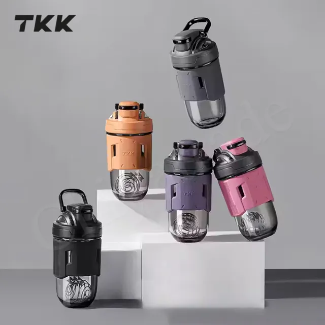 【TKK】美國進口Tritan 專業級T-Max能量搖搖杯 手提式 運動水瓶 水壺700ML-任選(加厚款)