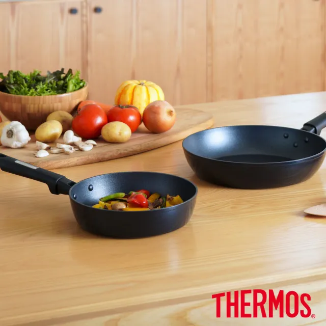 【THERMOS膳魔師】超值2入_電漿強化不沾鍋單柄平底鍋26cm+20cm(KFC-026+KFC-020)