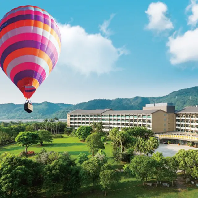 【台東鹿鳴溫泉酒店】指定假日不加價★2-4人入住溫泉4人房/雙人/寵物客房4選1(贈早餐2客+小旅行)