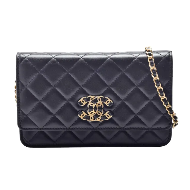 【CHANEL 香奈兒】經典編織雙C LOGO大菱格紋亮面小羊皮WOC/斜背包(黑色AP2179L-BLK-GPN)