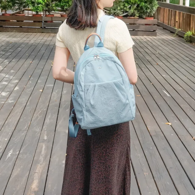 【OMC】雙11 輕盈紙感甜美系休閒旅行後背包33570(小款粉嫩藍)