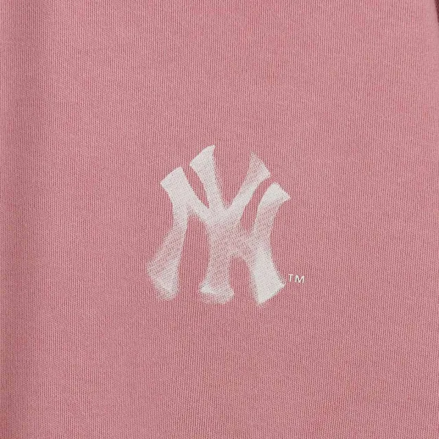 【MLB】女版背後大Logo拉鍊連帽外套 紐約洋基隊(3FTRB0754-50COS)
