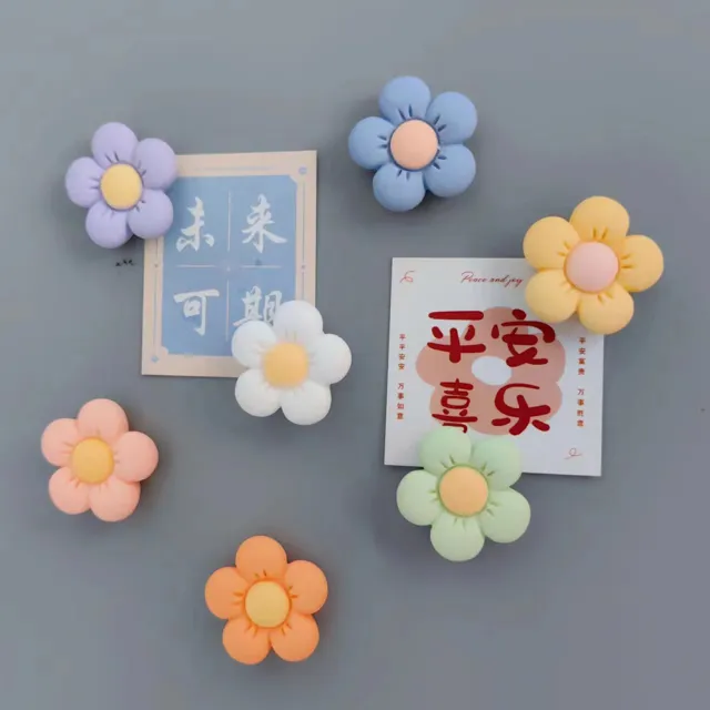 【Paper Play】冰箱貼 冰箱磁鐵/小清新可愛五瓣花朵造型磁鐵 冰箱磁鐵 單入(7色任選)