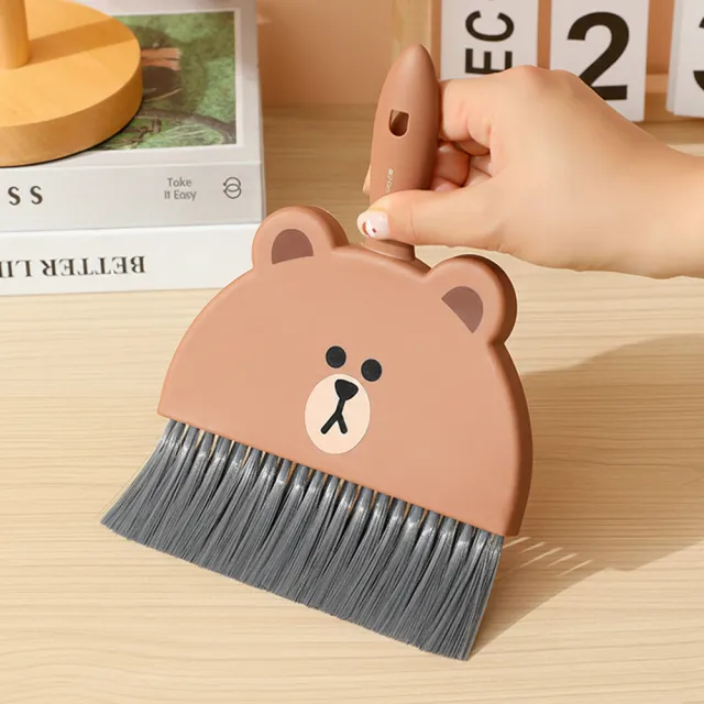 【LINE FRIENDS】熊大家用桌面清潔小掃把組(迷你掃把 除塵刷 鍵盤刷)