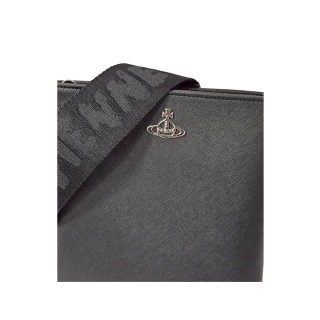 【Vivienne Westwood】銀星球LOGO防刮材質超美質感背帶字面設計款小方包(送禮 贈原廠紙盒紙袋)