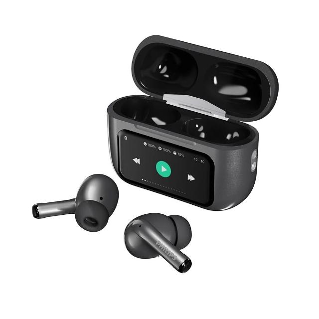 飛利浦 TAT2630 無線耳機，採用耳塞式設計，具備防潑水功能，支援通用作業系統，配備 TYPE-C 輸入端子，輕巧便攜，重量僅 0.194kg，適合日常使用。無麥克風設計，線控相容性佳，黑色霧面與槍色金屬兩種顏色選擇，提供一年保固與 BSMI 許可字號 R33037。