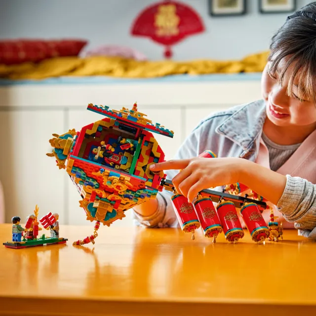 【LEGO 樂高】節慶系列 80118 迎福鞭炮(新年賀禮 禮物 居家擺設 玩具)