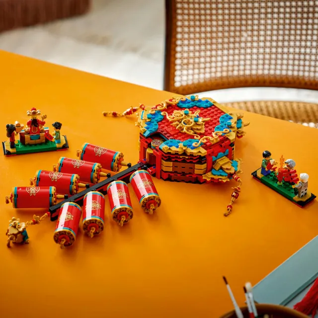 【LEGO 樂高】節慶系列 80118 迎福鞭炮(新年賀禮 馬年禮物 居家擺設 玩具)