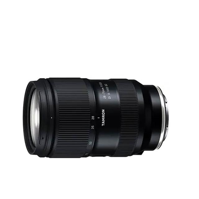 TAMRON 騰龍 28-75mm F/2.8 是一款適用全幅機型的變焦鏡頭,具備恆定 F2.8 大光圈,提供廣角到中望遠的靈活焦段 28-75mm,適合人像、風景及日常拍攝。鏡頭設計精良,影像銳利清晰,操作舒適。公司貨正品保證,專業攝影愛好者的理想選擇。以上資料與圖片僅供參考!規格及隨機標準配備以實際出貨為主,如有錯誤或不符者,將不再另行補寄或更換,謝謝! TAMRON騰龍 28-75mm F/2.8