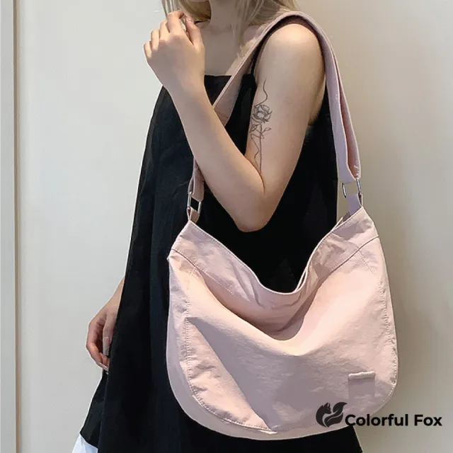 【Colorful Fox】可愛繽紛素面大容量防水單肩包 斜跨包(共七色)