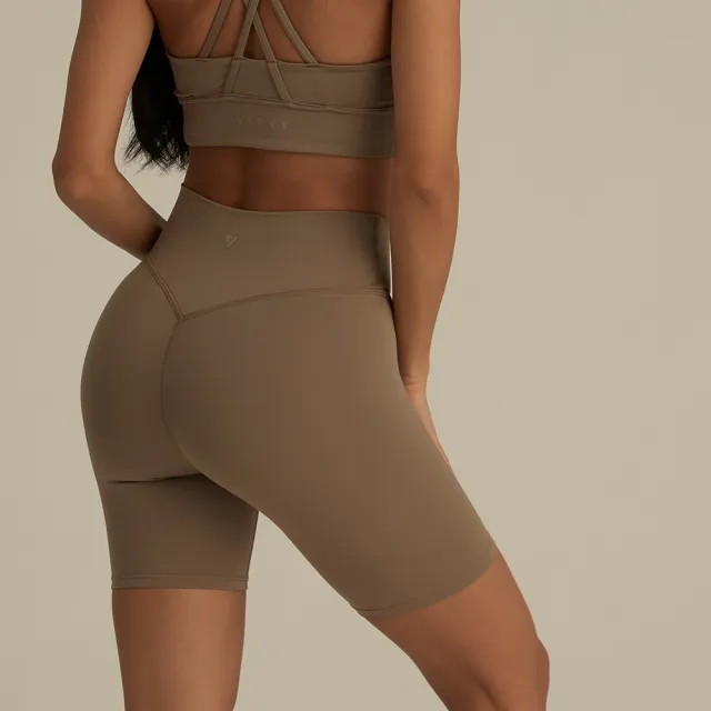 【VERVE】Luxo™ 交叉圓臀短Leggings(親膚、柔軟、透氣、3.5分長、修身、訓練穿搭、瑜珈、皮拉提斯)
