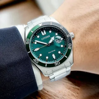 【CITIZEN 星辰】光動能潮流運動風手錶-43mm/綠 送禮 禮物(AW1768-80X)