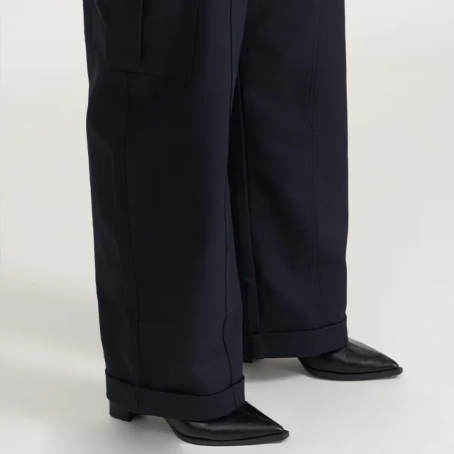 【M：MINb】都會風挺廓剪接造型工裝褲(深藍/中大尺碼女裝/XL女裝/女裝/工裝褲/肉肉女穿搭)