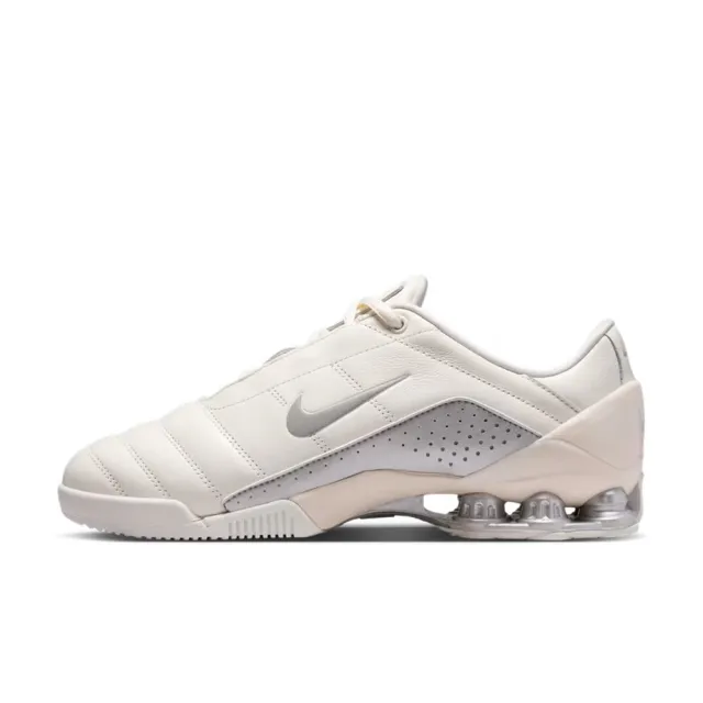 【NIKE 耐吉】W Total 90 Shox 米白銀 復古 彈簧鞋 休閒鞋 運動鞋 女鞋 IO9300-100