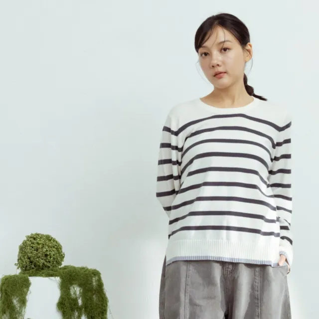 【MOSS CLUB】經典條紋脇邊開衩針織上衣 白 杏 灰(魅力商品)