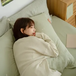 【翔仔居家】雙層紗刺繡 素色床包+刺繡枕套-3件組-森語(加大/雙人加大床包/純棉床包/床包枕套組)