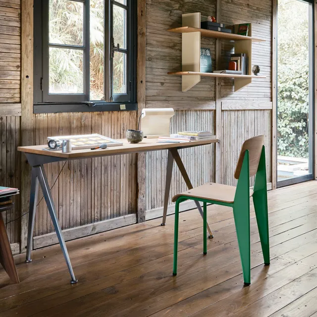 【北歐櫥窗】Vitra Lampe de Bureau 金屬檯燈（亞麻白、110V）