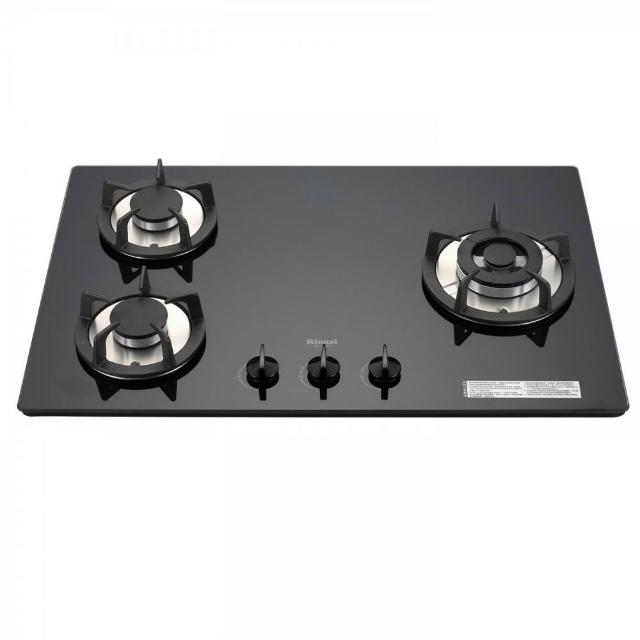 Rinnai 林內 RB-302GH 三口瓦斯爐，臺灣原廠製造，採用耐熱強化玻璃爐臺設計，堅固耐用且易清潔。配備傳統外擴火焰爐頭與電子連續點火系統，提供穩定火焰與便捷操作。適閤家庭廚房使用，機體尺寸770×159×520 mm，挖孔尺寸725×465 mm，能源效率第二級，瓦斯消耗量9~10kW，支援天然瓦斯。BSMI認證R41095，保固1年，標準安裝，確保安全高效烹飪體驗。