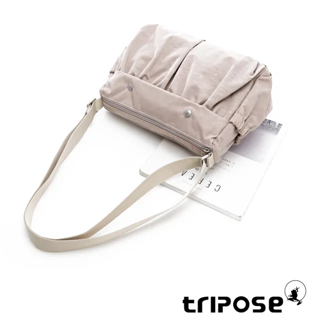 【tripose】DIAZ微皺尼龍輕量抓皺多格層斜背包(多色/旅行包)