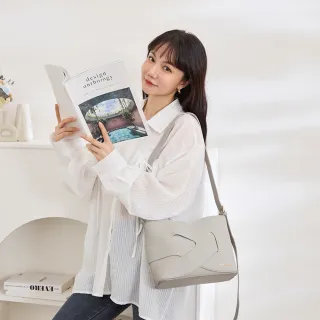 【PLAYBOY】精選人氣斜背包款(多款任選)