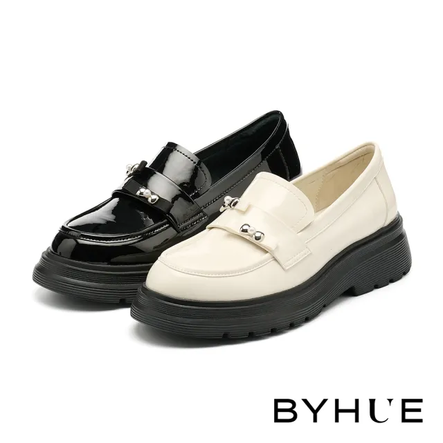 【BYHUE】可愛日常雙蝴蝶結漆超纖軟芯微Q底樂福厚底鞋(米白)