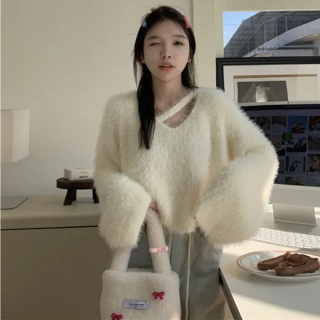 【AS 梨卡】女裝 毛衣 水貂絨 水貂毛 毛茸茸 保暖 針織 秋冬 短版 氣質 韓版針織衫 DR656