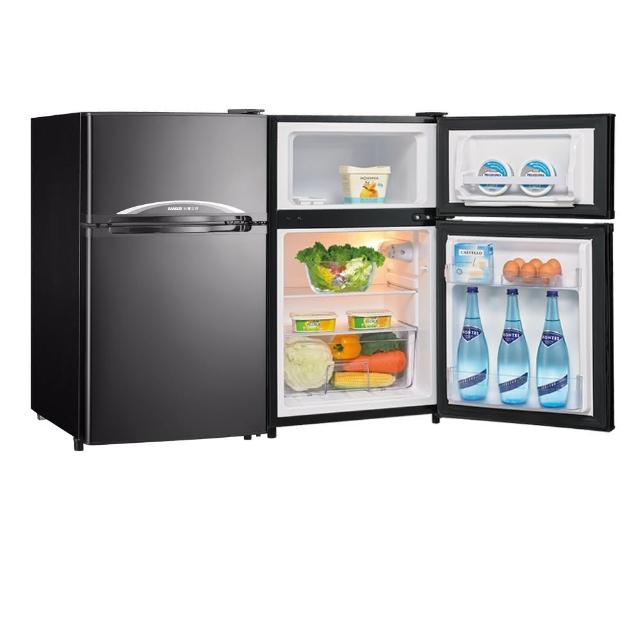 SANLUX 臺灣三洋 SR-C90B1 黑色小冰箱，右開式設計適合小空間使用，容量90L以下，深度≤60cm 輕鬆融入廚房。具一級能效能源標章，節省電費，手動除霜功能簡單實用，黑色外觀時尚耐看，提供原廠保固安心保障。理想的單人或小型家庭冰箱選擇！