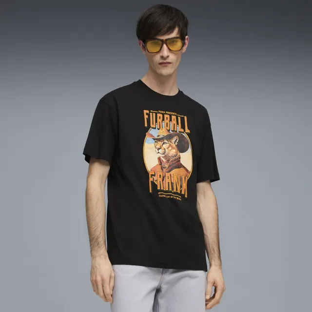 【PUMA】流行系列貓牛仔圖樣寬鬆短袖T恤 男性 63443401 短t 黑色