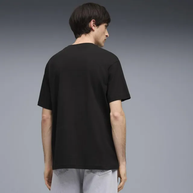 【PUMA】流行系列貓牛仔圖樣寬鬆短袖T恤 男性 63443401 短t 黑色