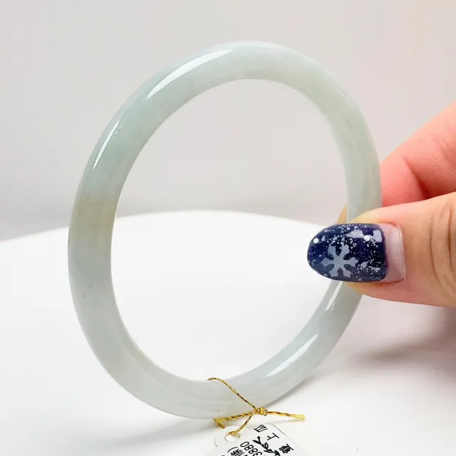 【玉我翡翠】翡翠手鐲 綠底灑金 圓條 手圍17.8mm/附台証 M16443(台灣權威認證證書/天然A貨翡翠)