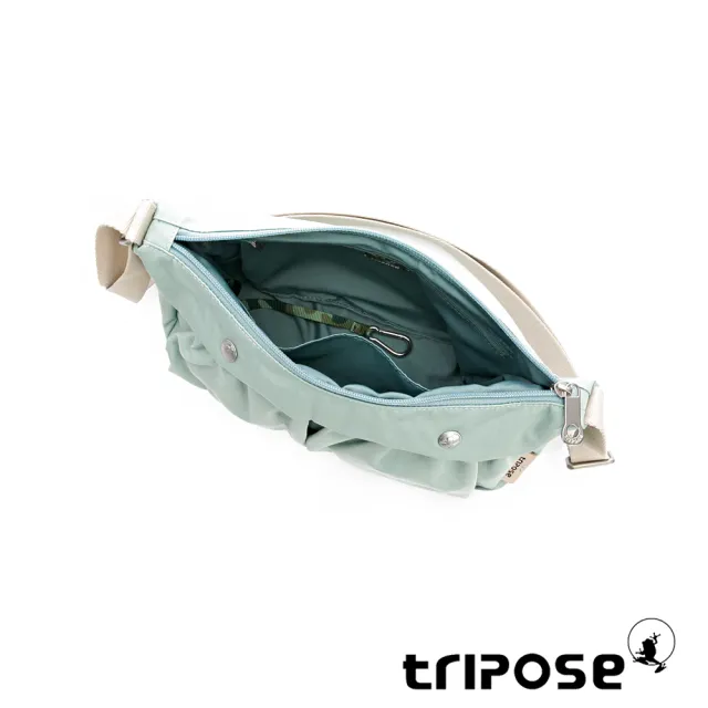 【tripose】DIAZ微皺尼龍輕量抓皺弧形斜背包(多色)