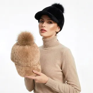 【MON’S】狐狸毛球羊剪絨鴨舌帽 (100%狐狸毛球)