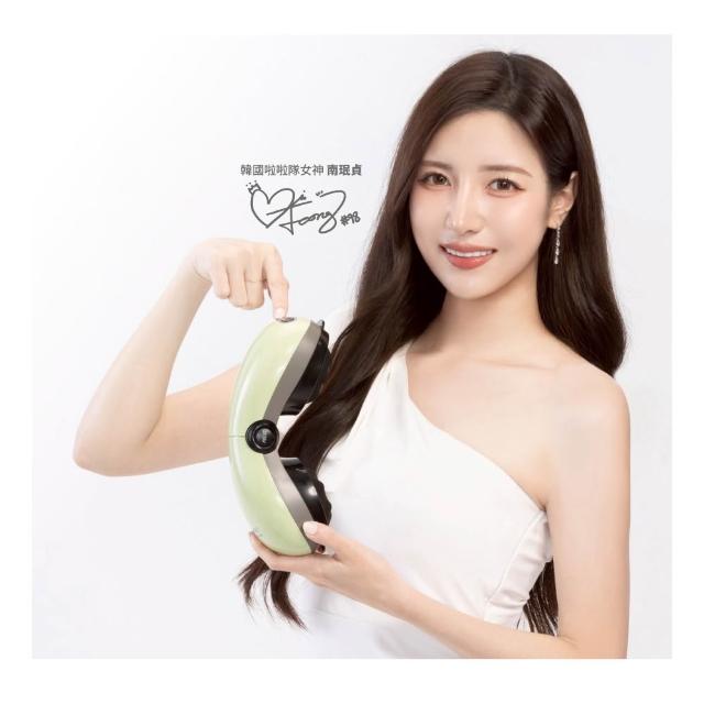 masse瑪謝 V-Shape 是專為瘦臉設計的專業 V 型臉按摩器，採用獨特 V 形滾輪技術，輕鬆按摩臉部肌膚，促進淋巴迴圈、緊緻下巴與臉頰線條。每天使用 5-10 分鐘，即可擁有自然小 V 臉輪廓，適合追求自然美容的您。防水便攜設計，結合 LED 光療，提升肌膚彈性與光澤，讓您輕鬆打造自信 V 臉美肌。這款瘦臉神器，幫助緊緻臉部、改善輪廓，達到完美效果！