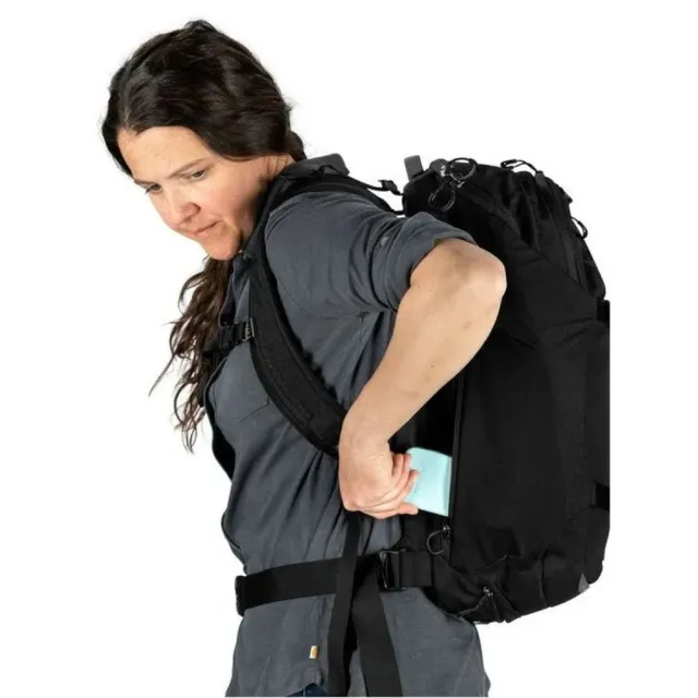 【Osprey】雙11 Metron 26 通勤筆電背包 綠色 (自行車通勤專用背包 電腦背包 筆電背包 日常背包)