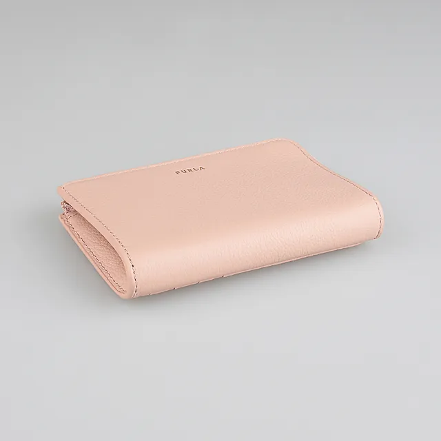 【FURLA 芙拉】FURLA Goccia大寫英文LOGO粒面牛皮內搭尼龍4卡L型拉鍊零錢包(中/粉米色)