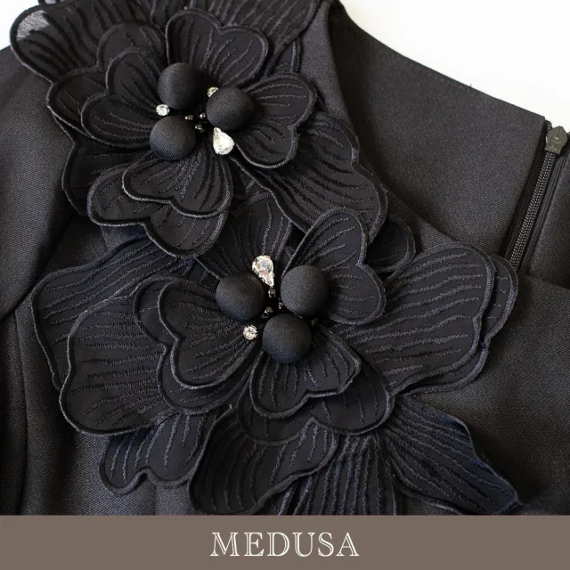【MEDUSA 曼度莎】現貨-立體蕾絲花卉剪接小禮服（M-XL）｜小禮服 媽媽禮服 婚宴禮服（705-72806）